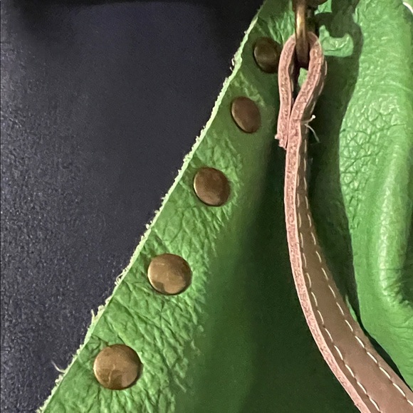 Chic Multicolor Leather Shoulder Bag - Picture 7 of 11